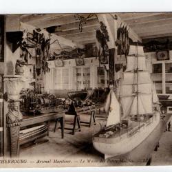CPA - CHERBOURG-Arsenal Maritime - Le Musée des Petits Modelés N° 1216