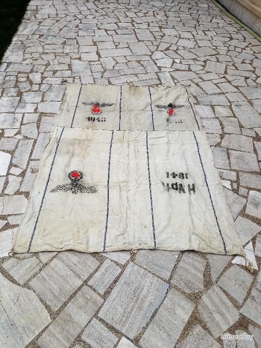 Un Lit Pour Des Vins Allemands Drap allemand ww2 - Lits, couvertures et serviettes militaria (8204474)