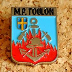Pin's SAPEURS POMPIERS - MARINS POMPIERS de TOULON 83 - peint cloisonné - fabricant inconnu