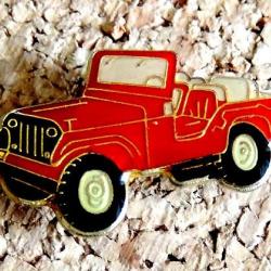 Pin's SAPEURS POMPIERS - JEEP WILLYS - verni époxy - fabricant inconnu