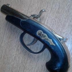 Pistolet ancien Briquet