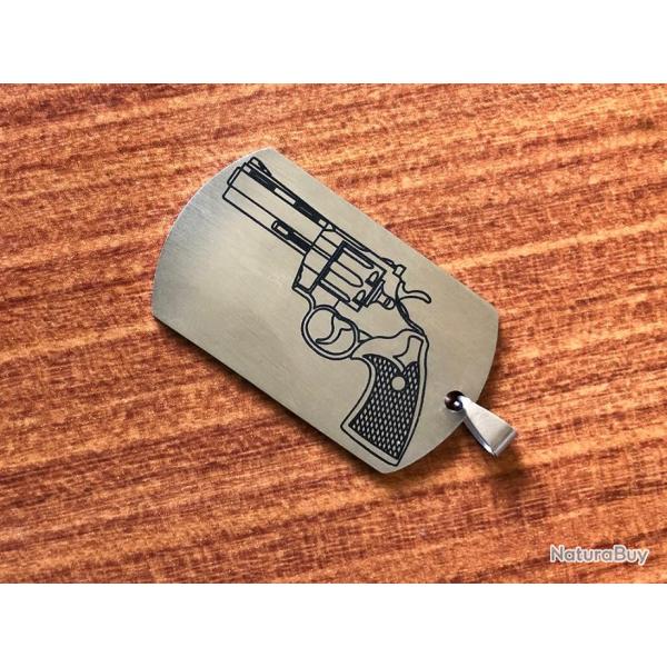 Pendentif Colt python 357 mag.