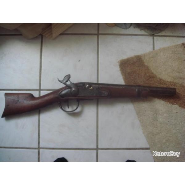pistolet st etienne 1880 longueur 59 cm,  restaurer