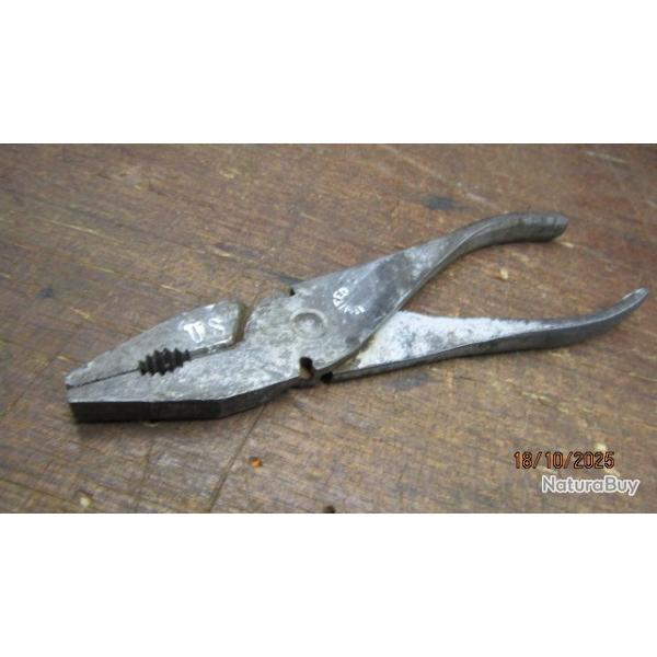 pince multi usag sertir dto US army seconde guerre mondiale WW2 parachutage OSS parachutiste maquis