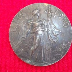 medaille en bronze labor 1910 progres gloire