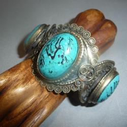 vintage - bracelet Afghanistan bronze ciselé - intaglio sur turquoises