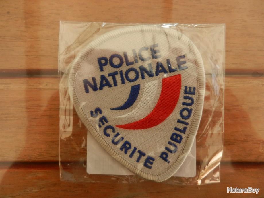 POLICE : Insigne tissu de la police nationale 6,5 x 9,5 cm
