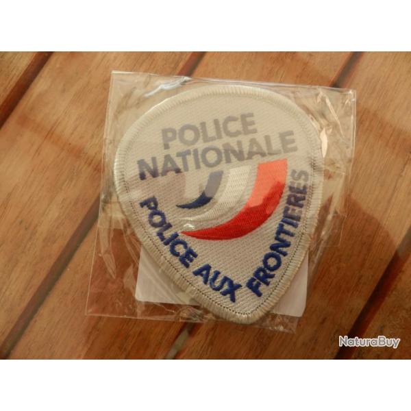 Insigne badge de police Nationale franaise Police aux Frontires