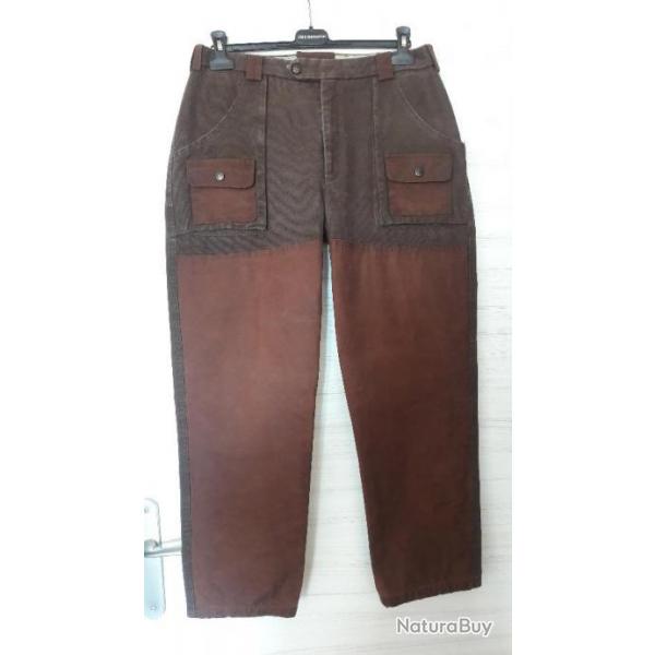2 Pantalons de chasse JUMFIL  bon tat taille 48-50  et taille 46 couleur marron coton huile