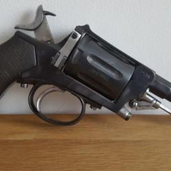 REVOLVER 8MM ELG 7 COUPS