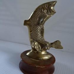 trophé d'un saumon en bronze sur socle bois H 11 cm vintage voir (poinçon monogramme)