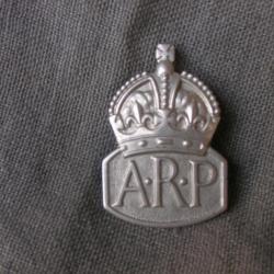 WW2 ANGLETERRE INSIGNE EN MINIATURE DE " A R P " ANGLAISE Air Raid Protection BIRMINGHAM