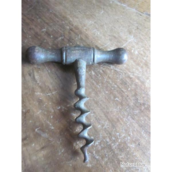 ancien  tire bouchon  metal  forge