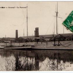 CPA - Marine Militaire ROCHEFORT -Mer - Arsenal "Le Surcouf  - N°1284