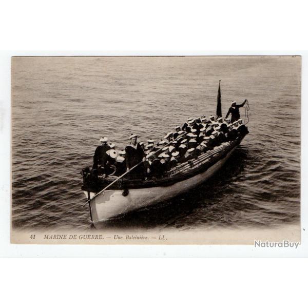 CPA -MARINE DE GUERRE UNE BALEINIRE N1219