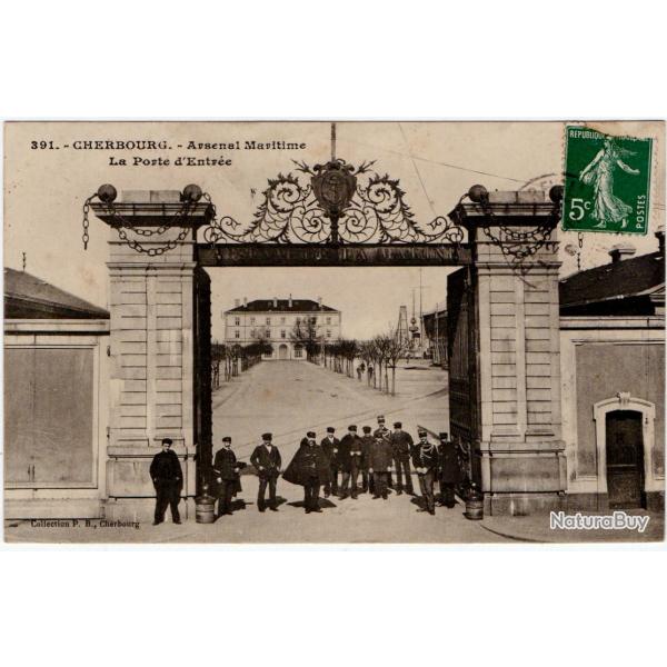 CPA - CHERBOURG - L'Arsenal Maritime -La Porte d'Entre  N1226
