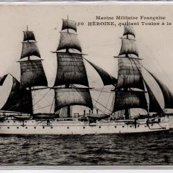 CPA - Marine Militaire Française HÉROÏNE , quittant Toulon a la voile - N°1010