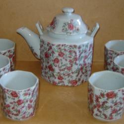 service à thé avec 6 tasses et sa théiére