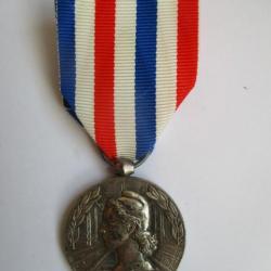 Médaille d'Honneur des chemins de fer (1975)