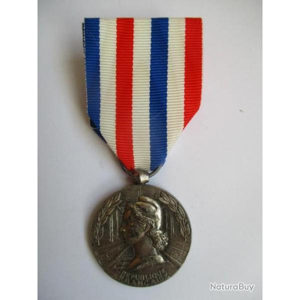 Mdaille d'Honneur des chemins de fer (1975)