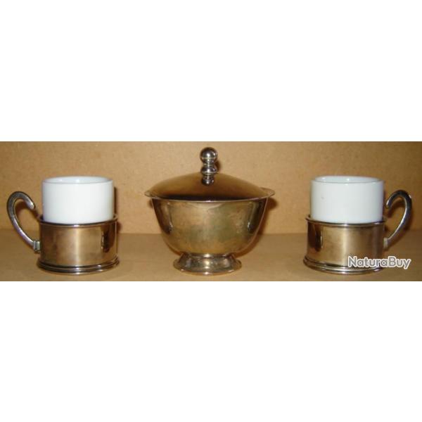 2 tasse et un sucrier en tain