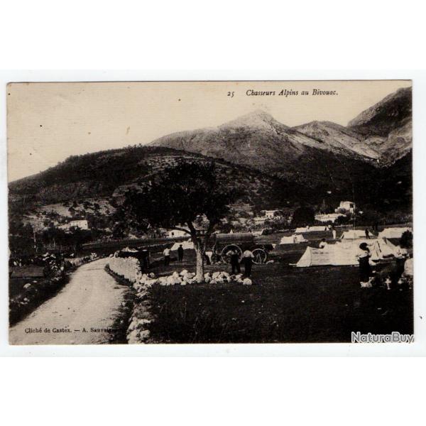 CPA - MILITAIRE Chasseurs Alpins au bivouac  N519