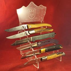 Présentoir plexi pour couteaux d'Auvergne
