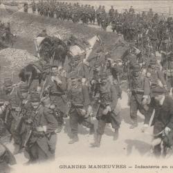 CPA- Grandes Manoeuvres - L'Infanterie en Marche N°183