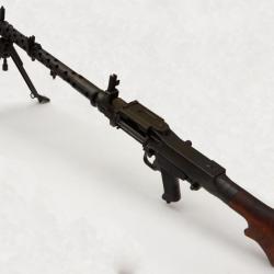 Réplique mitrailleuse Allemande MG34 poids 7kg précommande pour Décembre