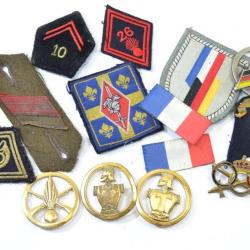 Lot insignes tissu patchs militaires et divers Armée Française