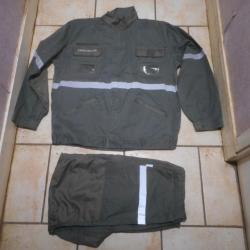 veste et pantalon armée de l'air taille 50