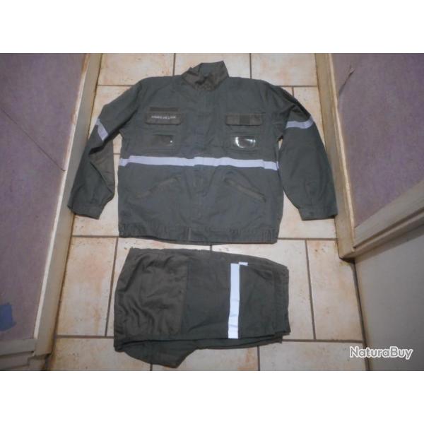 veste et pantalon arme de l'air taille 50