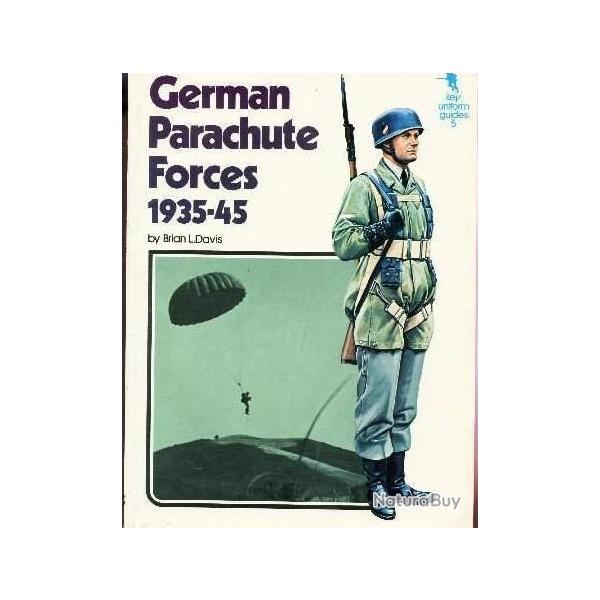 Livres German Parachute Forces 35-45 par B.L. Davis et1