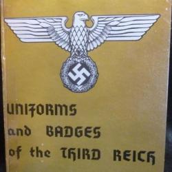 Uniforms and badges of the third Reich Vol2 par R. Kahl et3