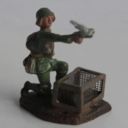 Jouet LINEOL Soldat envoyant des pigeons