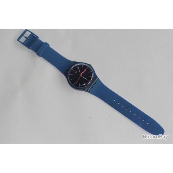 SWATCH Montre Swatch bleue New Gentleman SUON708