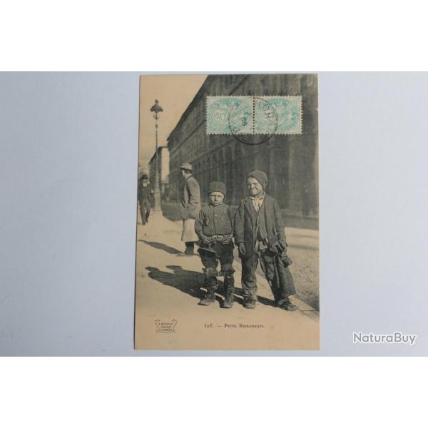 CPA Savoie Petits ramoneurs E. Reynaud Chambry Mtiers