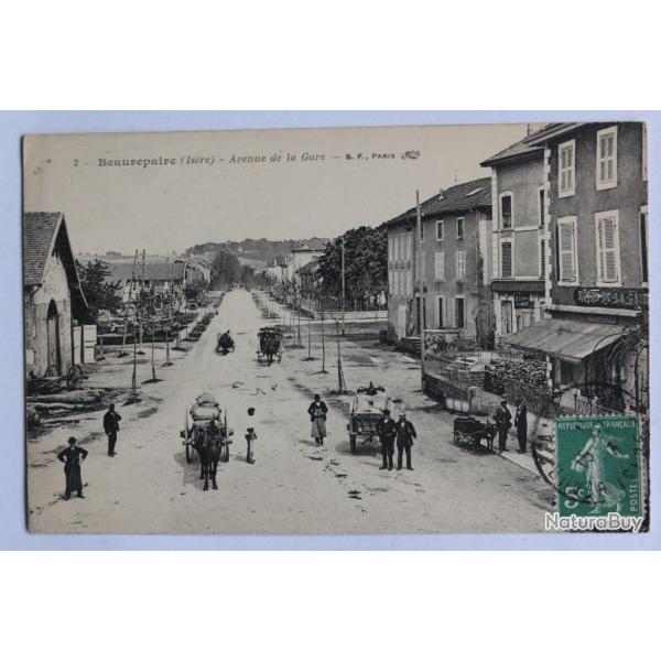 CPA Isre Beaurepaire Avenue de la gare