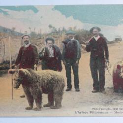 CPA L'Ariège pittoresque Montreurs d'ours près Saint Girons
