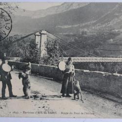CPA Haute-Savoie Cusy Montreur d'ours Pont de l'Abîme Aix-les-Bains