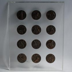 Douze Médailles Fables Jean de la Fontaine