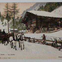 CPA La Suisse en hiver La Poste Alpenpost im Winter