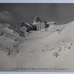 Carte postale ancienne Hospice du Grand St Bernard Pain de Sucre Suisse