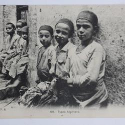 Carte postale ancienne Types Algériens Algérie