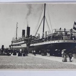 Carte postale ancienne Genève Bateau L'America