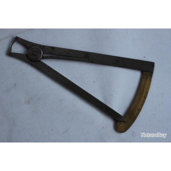 Ancien compas d'horloger