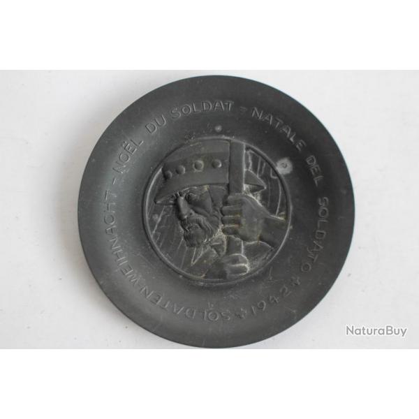 Coupelle Nol du Soldat 1942 sign HUGUENIN