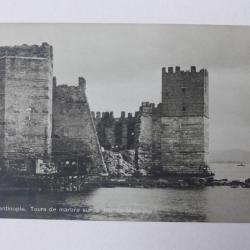 CPA Turquie - Constantinople Tours de marbre sur la mer de Marmora
