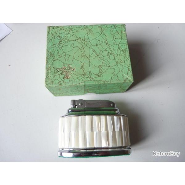 Briquet de table essence "Crown Bell"