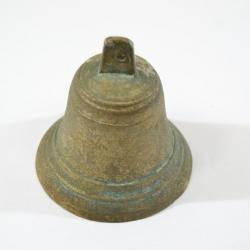 Ancienne cloche en laiton ou bronze, numéro / taille 8. Sonnette, déco clochette grelot